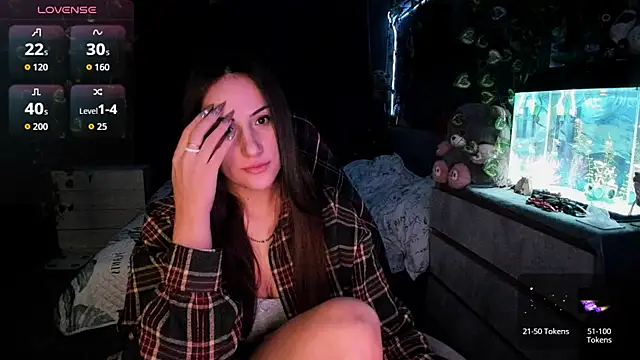 Selbi Paine online show from December 2025 02:43:02 AM