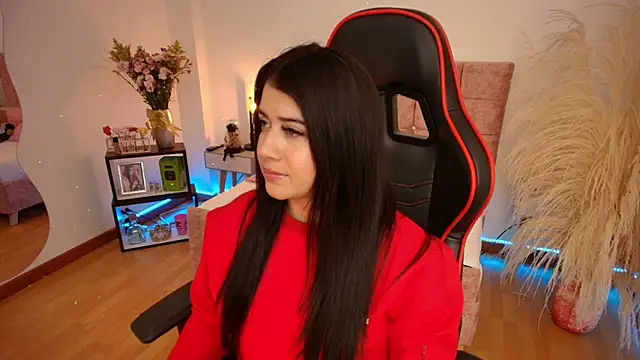 Snapshot of KallyMyller1 chatting on December 2024 03:22:02 PM KallyMyller1 online show from December 2024 03:22:02 PM