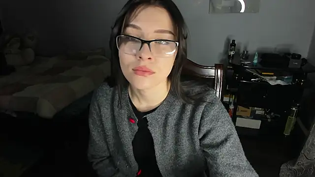 KindKristy online show from February 2025 05:10:01 AM