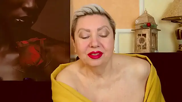 LadyPosh online show from February 2026 10:20:02 AM