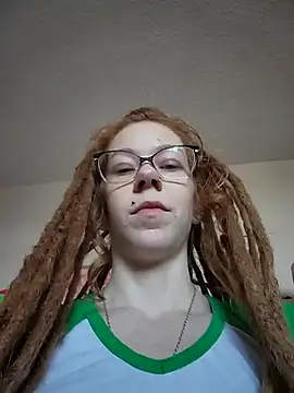 LucidLucy online show from March 2025 02:45:01 PM