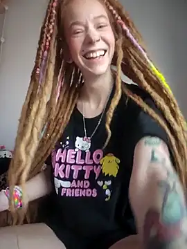 LucidLucy online show from December 2025 01:52:02 PM