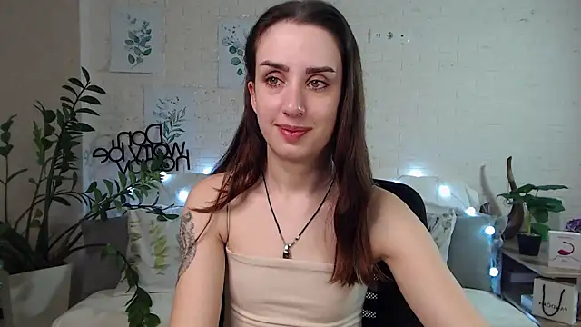 FranceskoJones online show from February 2025 11:47:01 PM