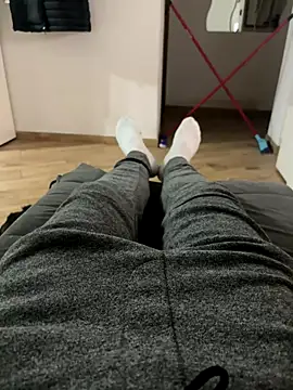 Io1994 online show from December 2025 12:17:01 AM