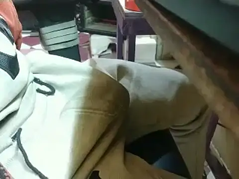 growing20yo online show from January 2025 10:01:01 PM