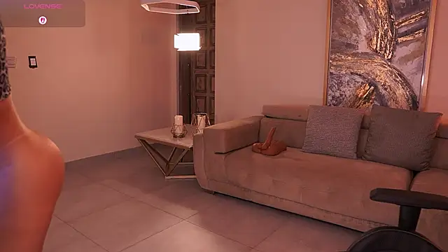 Snapshot of KylaMorrison chatting on April 2026 11:52:02 AM KylaMorrison online show from April 2026 11:52:02 AM