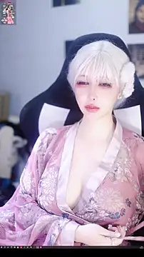 Snapshot of candy_cola chatting on February 2026 07:19:02 PM candy cola online show from February 2026 07:19:02 PM