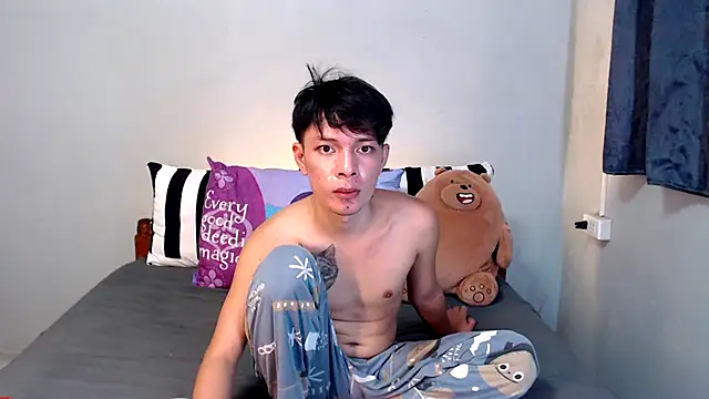 Snapshot of urpinoyasian chatting on November 2025 10:30:02 PM urpinoyasian online show from November 2025 10:30:02 PM