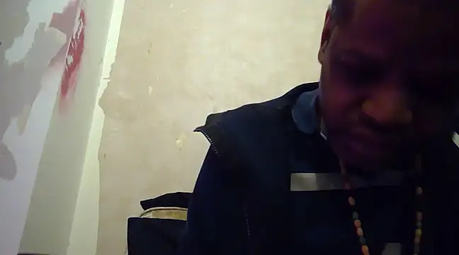 Snapshot of alfiebrown007 chatting on March 2025 02:38:02 AM alfiebrown007 online show from March 2025 02:38:02 AM