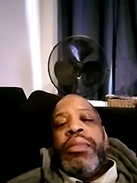Snapshot of alfiebrown007 chatting on February 2026 09:19:02 AM alfiebrown007 online show from February 2026 09:19:02 AM