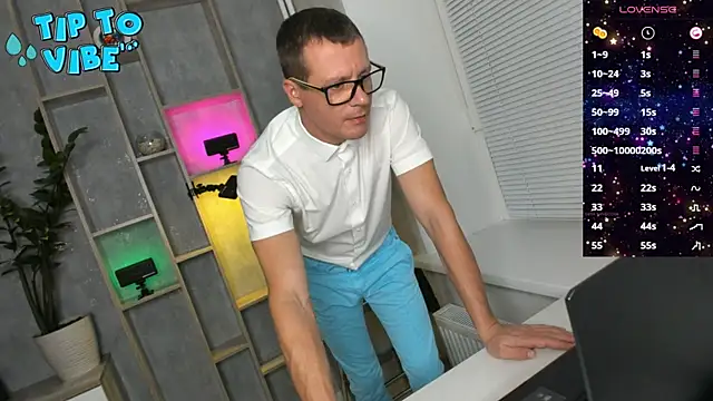 Smallnipples online show from December 2025 05:54:02 PM