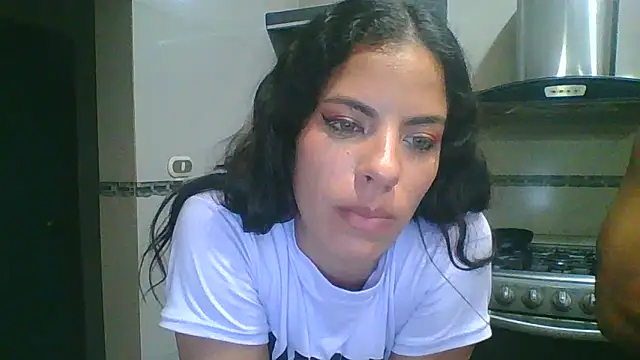 roman and jessie online show from March 2025 04:30:02 AM