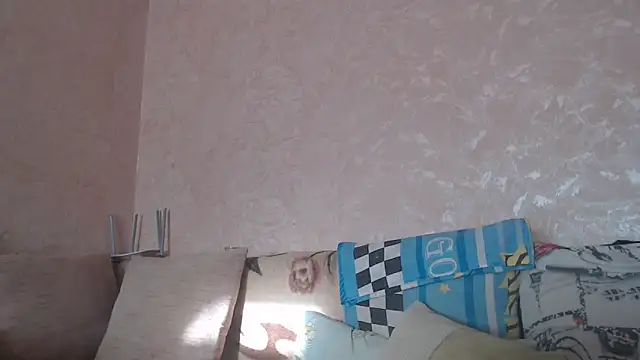 Amy August online show from March 2025 01:57:02 PM