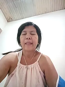 Snapshot of TropicalFlower chatting on April 2026 08:12:02 PM TropicalFlower online show from April 2026 08:12:02 PM