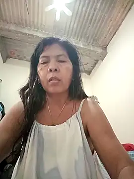 Snapshot of TropicalFlower chatting on April 2026 01:12:01 AM TropicalFlower online show from April 2026 01:12:01 AM