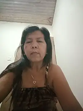 Snapshot of TropicalFlower chatting on May 2026 07:15:01 PM TropicalFlower online show from May 2026 07:15:01 PM