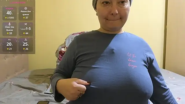 Snapshot of BBW_MILF_4U chatting on February 2025 09:35:02 AM BBW MILF 4U online show from February 2025 09:35:02 AM