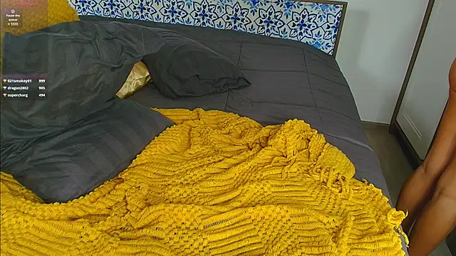 Alice N Wooderland online show from December 2024 06:35:01 AM