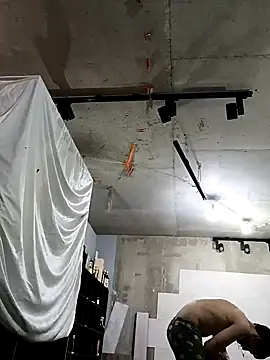 Krasav4ik4ik online show from December 2024 10:34:02 PM