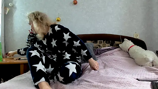 ModelEva online show from December 2024 08:23:02 AM