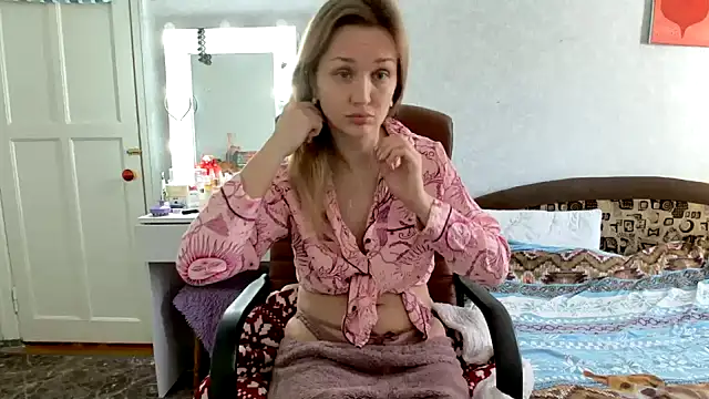 ModelEva online show from February 2025 08:54:02 AM