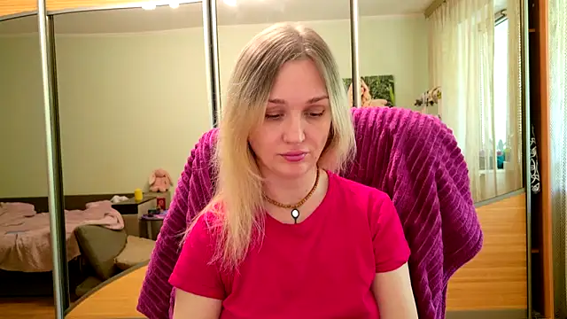 ModelEva online show from May 2026 10:42:01 AM
