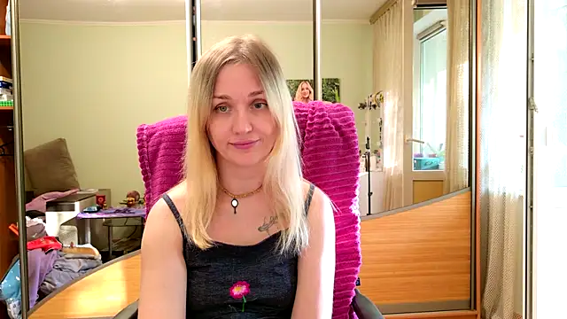 ModelEva online show from May 2026 03:19:02 PM