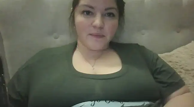 Snapshot of cute__cherry chatting on January 2025 10:04:02 PM cute  cherry online show from January 2025 10:04:02 PM