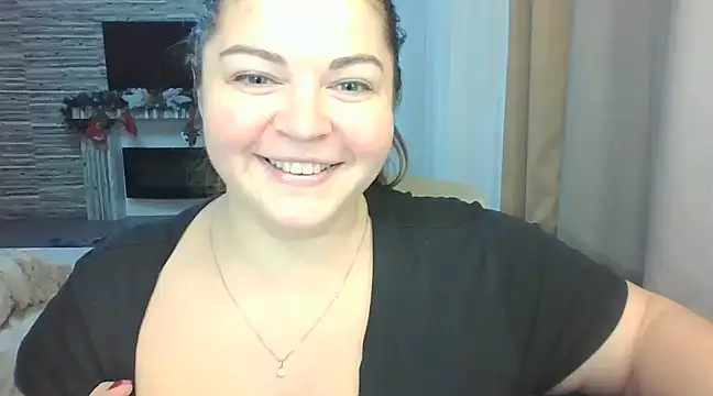 Snapshot of cute__cherry chatting on January 2025 02:12:02 PM cute  cherry online show from January 2025 02:12:02 PM