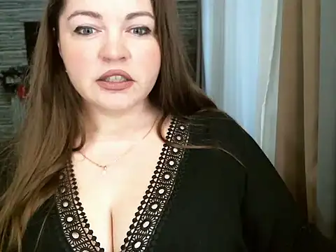 Snapshot of cute__cherry chatting on February 2025 01:40:01 PM cute  cherry online show from February 2025 01:40:01 PM