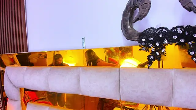 bigass monic online show from January 2026 02:57:02 AM