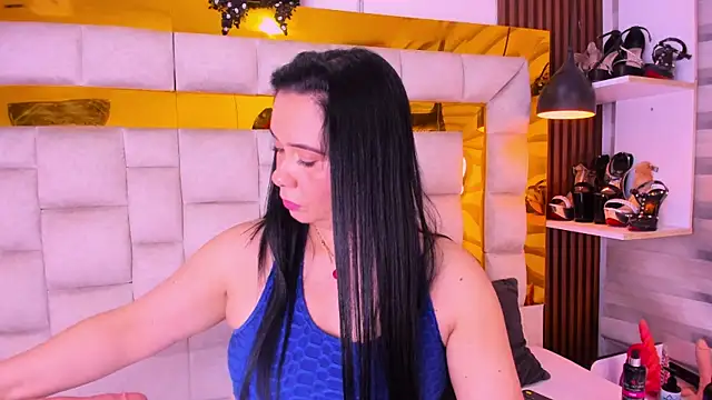 bigass monic online show from January 2026 03:12:02 AM