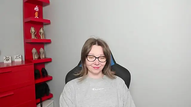 Cookie zoe online show from April 2026 05:32:01 AM