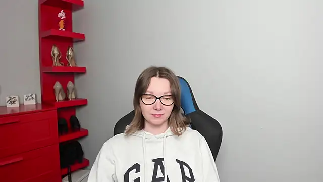 Cookie zoe online show from April 2026 05:30:01 AM