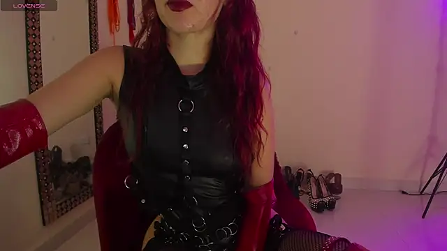 Snapshot of Cristina__Smith chatting on February 2025 05:19:02 PM Cristina  Smith online show from February 2025 05:19:02 PM