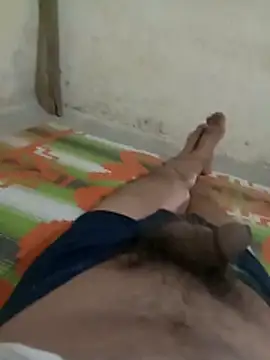 Snapshot of RandomSitcom chatting on April 2026 08:26:01 AM RandomSitcom online show from April 2026 08:26:01 AM