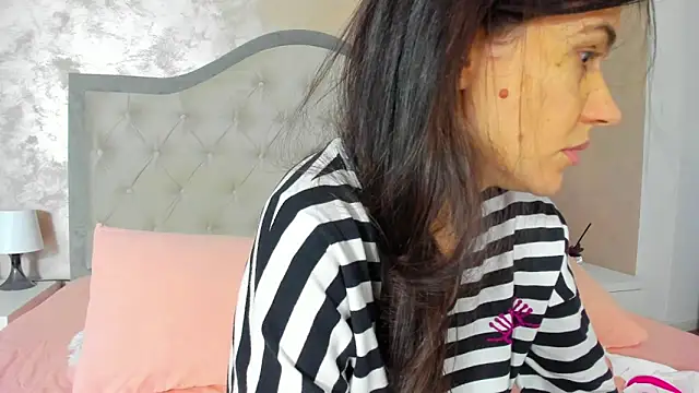 JennaMyers online show from November 2025 08:25:02 PM