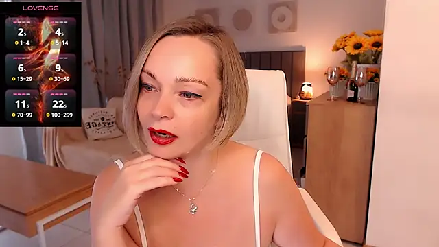 Tilly Eliot online show from March 2026 08:14:01 PM