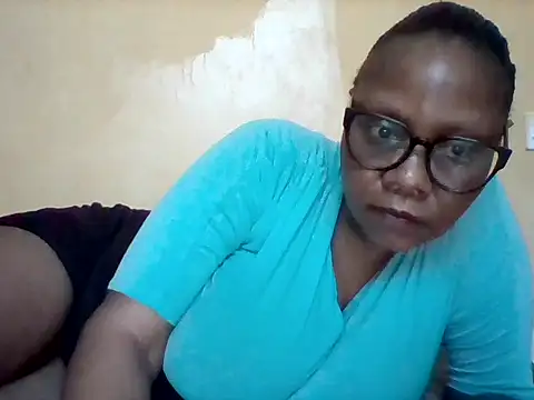 Snapshot of Africangal chatting on February 2026 08:11:02 AM Africangal online show from February 2026 08:11:02 AM