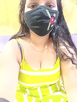 Rising Smiler online show from November 2025 09:55:02 AM