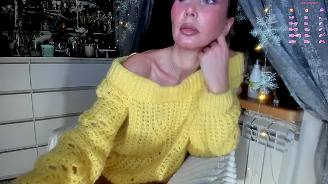 Aurora108 online show from December 2025 11:02:01 PM