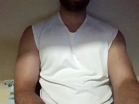 Snapshot of peneduro_19 chatting on April 2026 05:11:01 PM peneduro 19 online show from April 2026 05:11:01 PM
