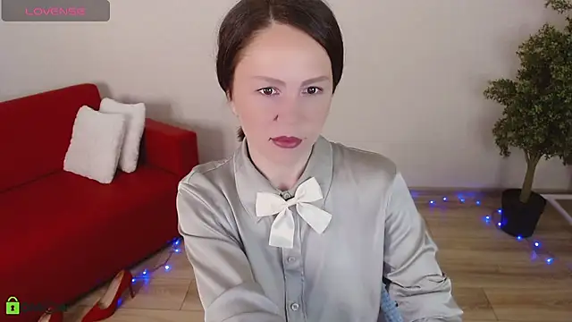 VickyGolden online show from April 2026 05:07:01 AM