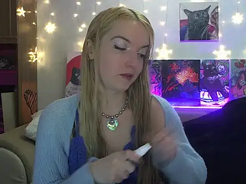 SecretSophia online show from March 2025 04:01:02 PM