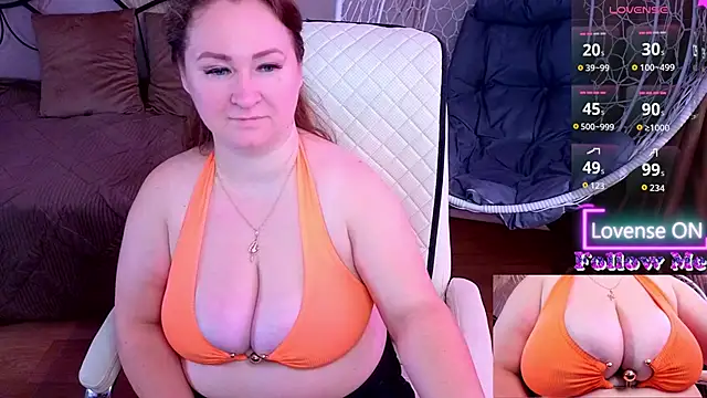 Snapshot of AlisaMisty chatting on October 2025 12:53:02 PM AlisaMisty online show from October 2025 12:53:02 PM