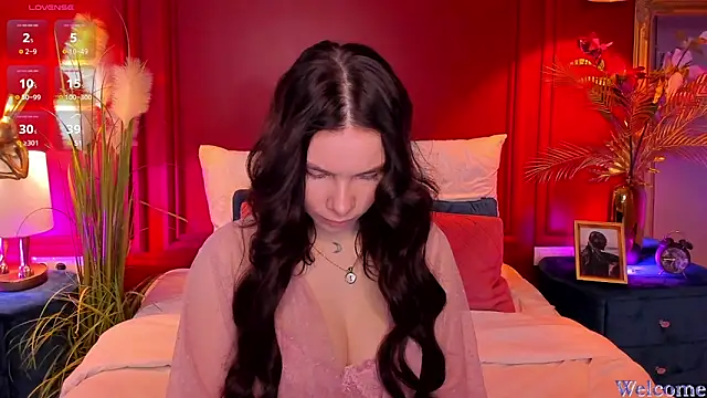 MiaMuse online show from February 2025 08:21:01 PM