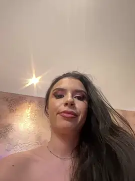 Snapshot of Natanniella chatting on February 2025 05:09:01 AM Natanniella online show from February 2025 05:09:01 AM