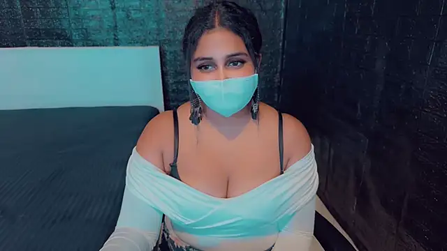 Snapshot of SonY_CaM chatting on January 2025 05:43:02 PM SonY CaM online show from January 2025 05:43:02 PM