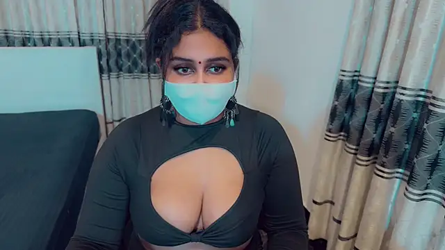 Snapshot of SonY_CaM chatting on October 2025 05:19:01 PM SonY CaM online show from October 2025 05:19:01 PM