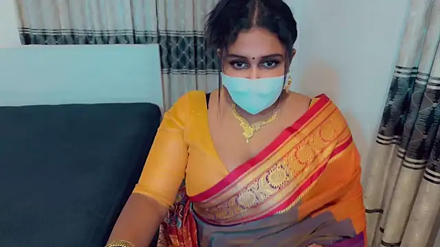 Snapshot of SonY_CaM chatting on October 2025 05:03:01 PM SonY CaM online show from October 2025 05:03:01 PM